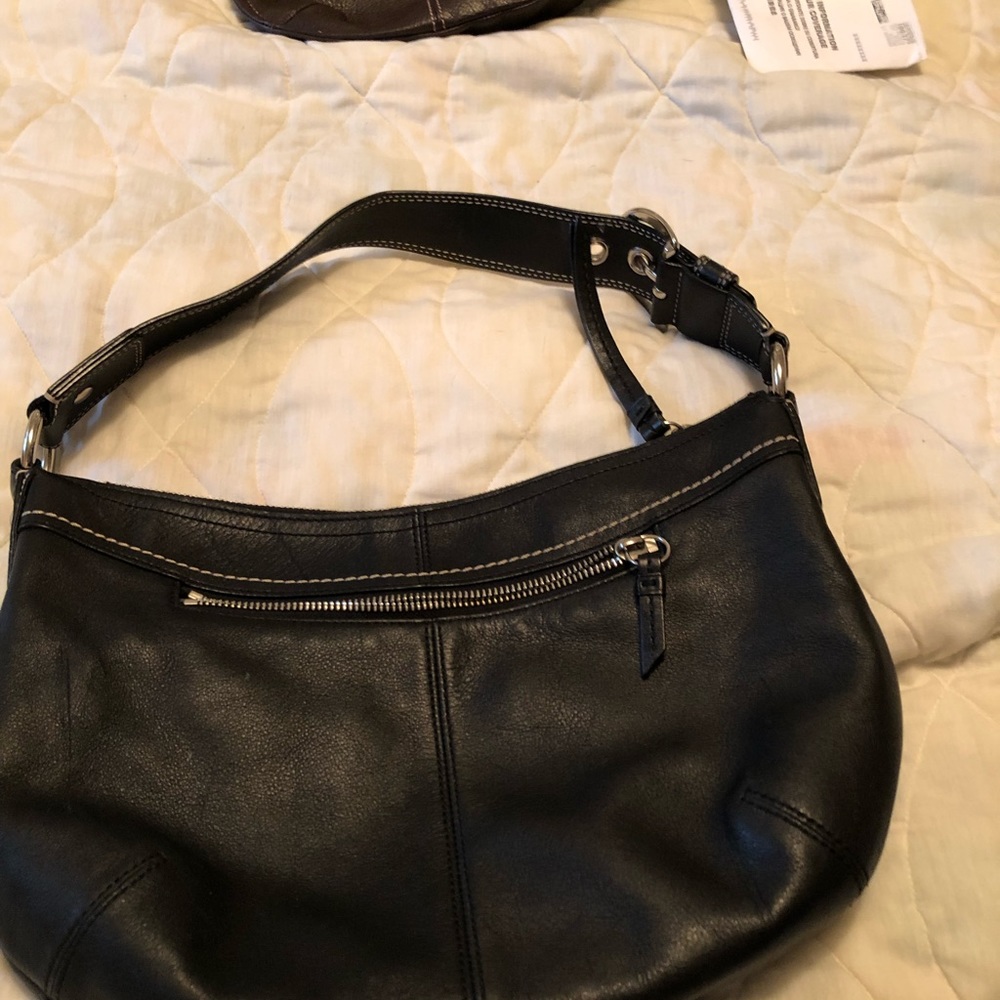 Coach Hobo - Picture 2 of 6